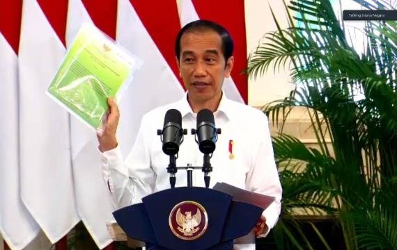 Presiden Jokowi Serahkan SK Perhutanan Sosial dan TORA se-Indonesia