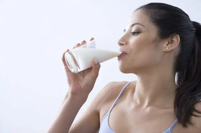 Benarkah Minum Susu Sapi Berisiko Terkena Penyakit Berbahaya? Ini Kata Ahli!