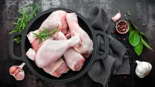 Mudah dan Praktis, Ini Cara Simpan Daging Ayam dalam Kulkas agar Terhindar Bakteri!