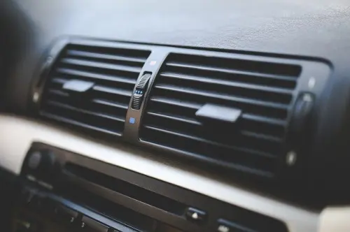 7 Tips Merawat AC Mobil Agar Tetap Dingin, Bersih dan Awet