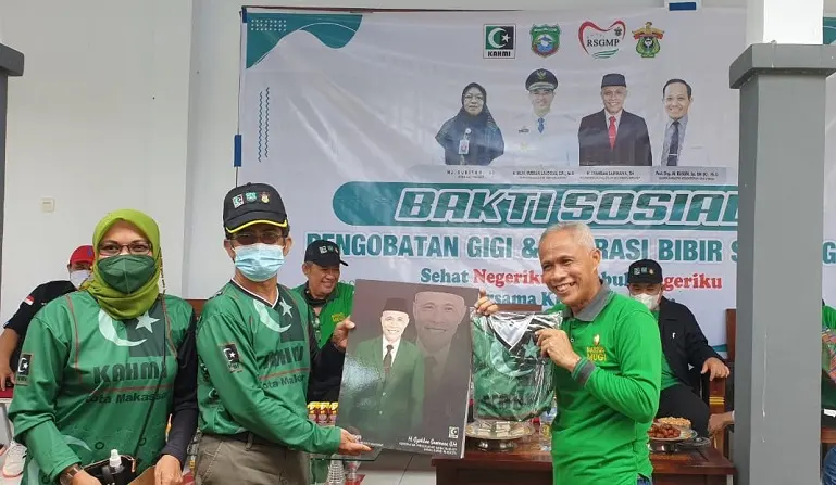 Bakti Sosial MD KAHMI Makassar, Boyong Puluhan Dokter Ahli di Pulau Sabutung