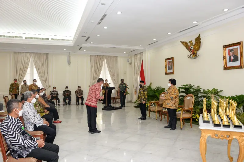 47 Perusahaan Meraih Penghargaan PROPER EMAS 2021, Ini Daftarnya!