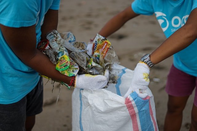 Mencari Jalan Lain dari Krisis Sampah Plastik Selain Daur Ulang