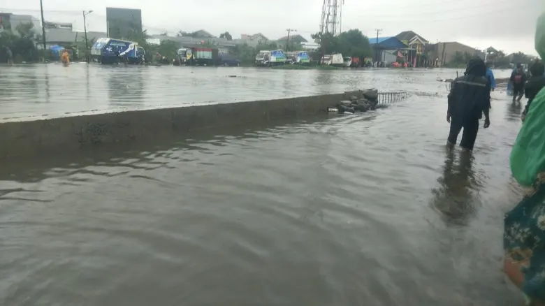 Banjir di Sulsel, Sinyal Kuat Krisis Iklim yang Sungguh Nyata?