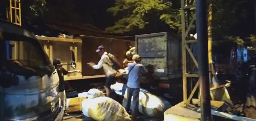 Ngeri, Mobil Pengangkut Sampah Harus Antri Berjam-jam di TPA Tamangapa