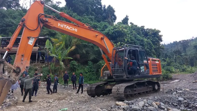 Pertambangan Emas Ilegal di Kawasan Hutan Sulbar Dihentikan Paksa Gakkum KLHK