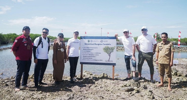 Amartha Tanam 4.000 Mangrove di Pesisir Pulau Tanakeke
