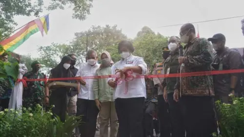 Mendorong Komoditas Madu dan Kelor untuk Memajukan UMKM