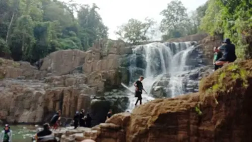 11 Hal yang Perlu Dipersiapkan Saat Berkunjung ke Air Terjun Parangloe, Gowa