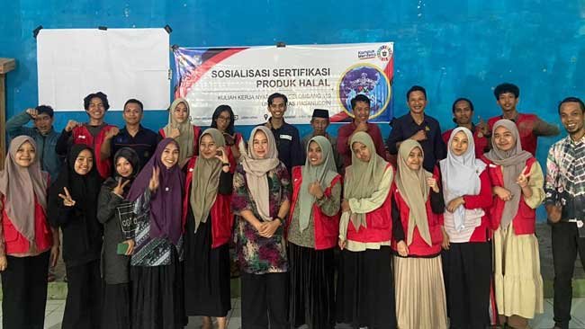 Sosialisasi Sertifikasi Produk Halal, Upaya Mahasiswa KKN Unhas Kembangkan UMKM Desa Kindang