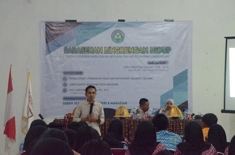 Bicara di Sarasehan Lingkungan Hidup, Anis Kurniawan: Gen Z Wajib Lebih Peduli