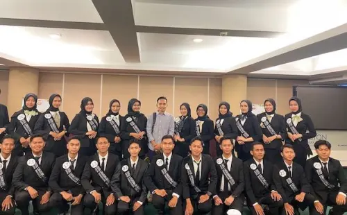 Bicara di Depan Duta Lingkungan, Anis Kurniawan: Anak Muda Harus Kritis Namun tidak Reaktif