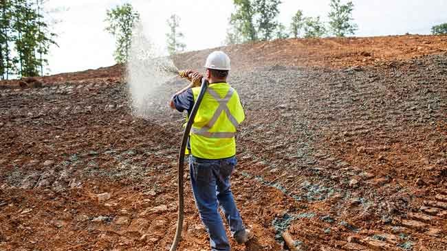 Perihal Hydroseeding, Metode Penanaman Cepat pada Area Luas dan Sulit Terjangkau