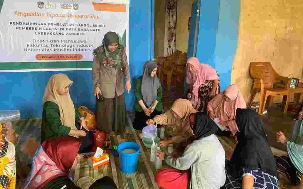 Dosen FTI UMI Dorong Pembuatan Karbol Sereh Pembersih Lantai dari Bahan Alami