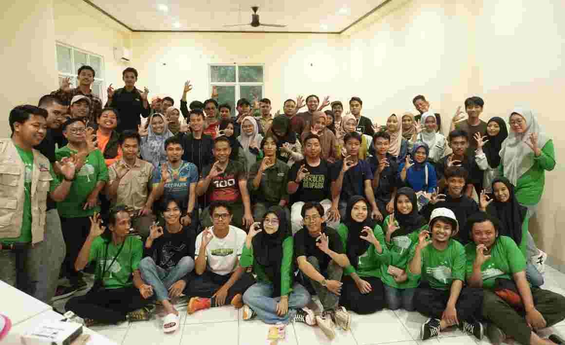 Youth Forum Geopark Maros Pangkep, Edukasi Kaum Muda Jadi Pelestari Lingkungan