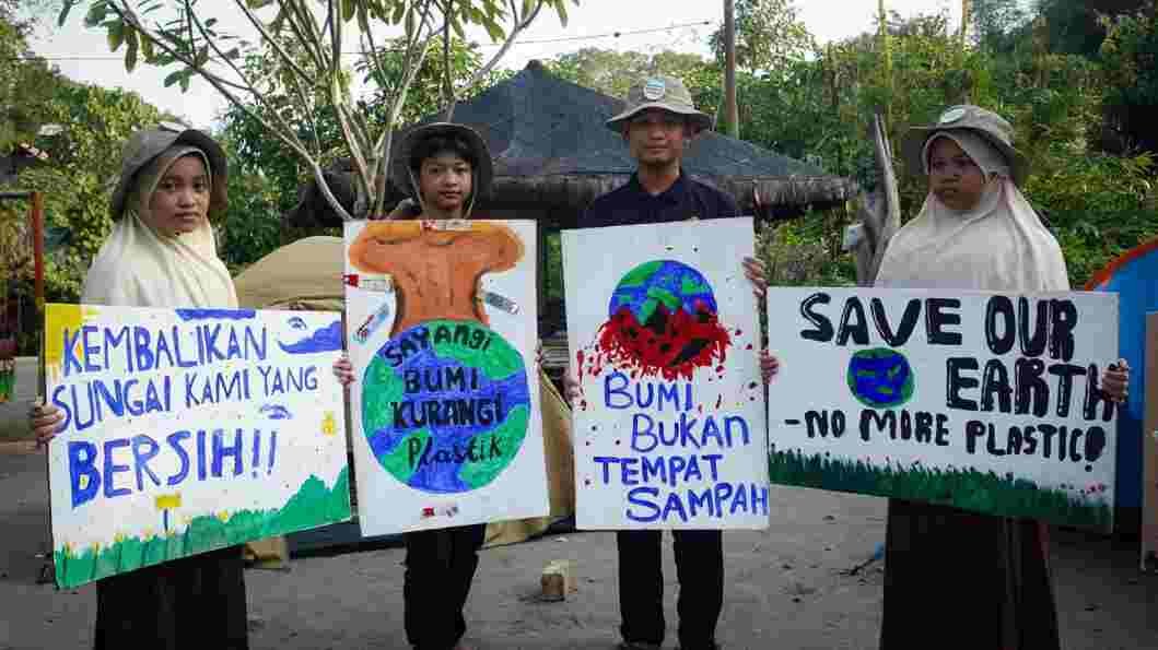 Wujudkan Kota Kediri Bebas Plastik Sekali Pakai, Detektif Sungai Surati Walikota