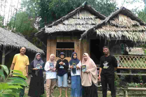 Perihal Baruga Puan Tani dan Literasi Pangan Alami