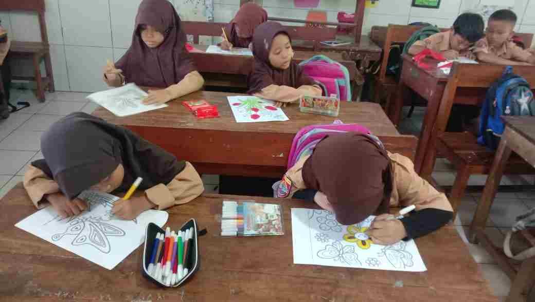 Peringati Hari Jadi Kota Makassar, SDN Parinring Giatkan Literasi Puspa dan Satwa