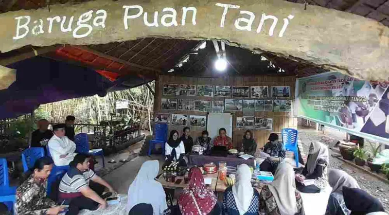 Disparpora Takalar Gelar Pelatihan Pemanfaatan Limbah Organik Menjadi Sabun Ramah Lingkungan
