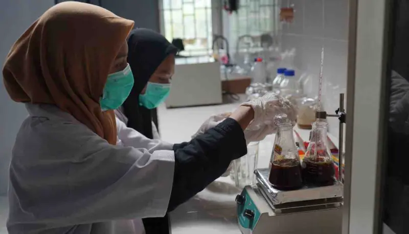 Teh Celup Mengandung Mikroplastik: Penelitian ECOTON Ungkap Potensi Risiko Kesehatan