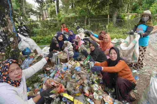 Melihat Komitmen Desa Anrang Bulukumba  Wujudkan Kampung Merdeka Sampah