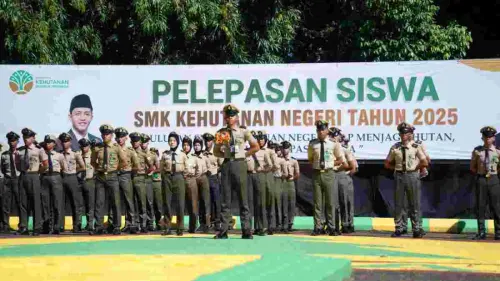 Tak Sekadar Lulus, Lulusan SMKKN Siap Menjaga Hutan dan Napas Bangsa