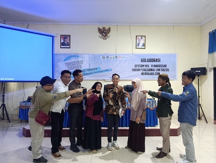 Gandeng Klikhijau, FORSI LHK Sulsel Gelar Workshop Literasi