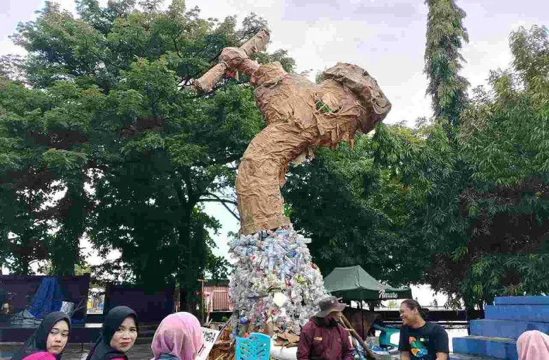 Keran Kiamat: Polusi Plastik di Sungai Bulukumba