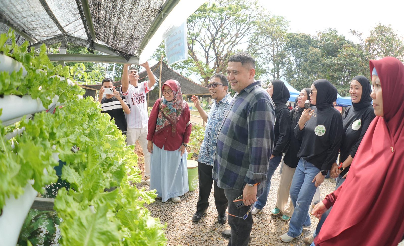 Inovasi Pangan Makassar: Urban Farming Dicanangkan, Gabungkan Magot dan Eco-Enzyme dalam Satu Gerakan.