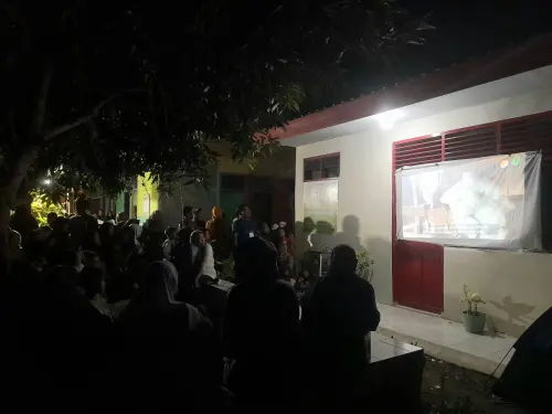 Dokumenter Ungkap Penderitaan Perempuan Nelayan Jeneponto Berjuang di Tengah Gagal Panen Rumput Laut Akibat Limbah Tambak