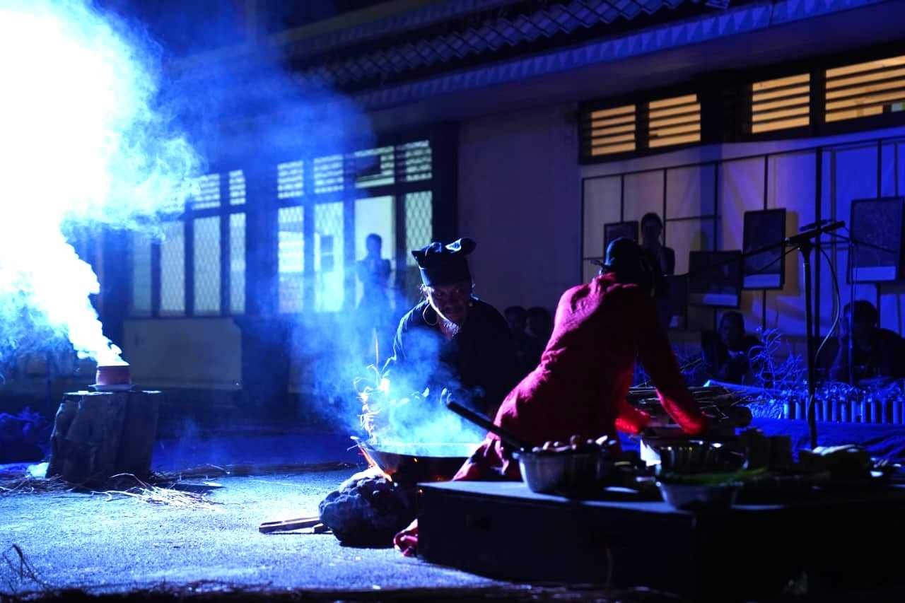 Sanggar Seni Budaya Alfarabi Bulukumba Hadirkan “Eppa Sulapa - Tanah Tubuh dan Krisis Pangan”