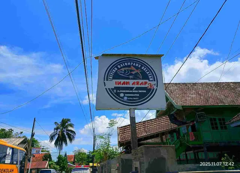 Ikan Asap Tritiro, Kuliner Khas Bulukumba yang Tumbuh dari Modal Rantau