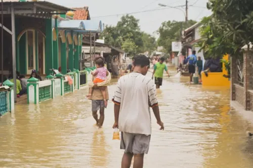 Rob di Jakarta, Semarang dan Surabaya: Bukti Kegagalan Kebijakan Tata Ruang Pemerintah