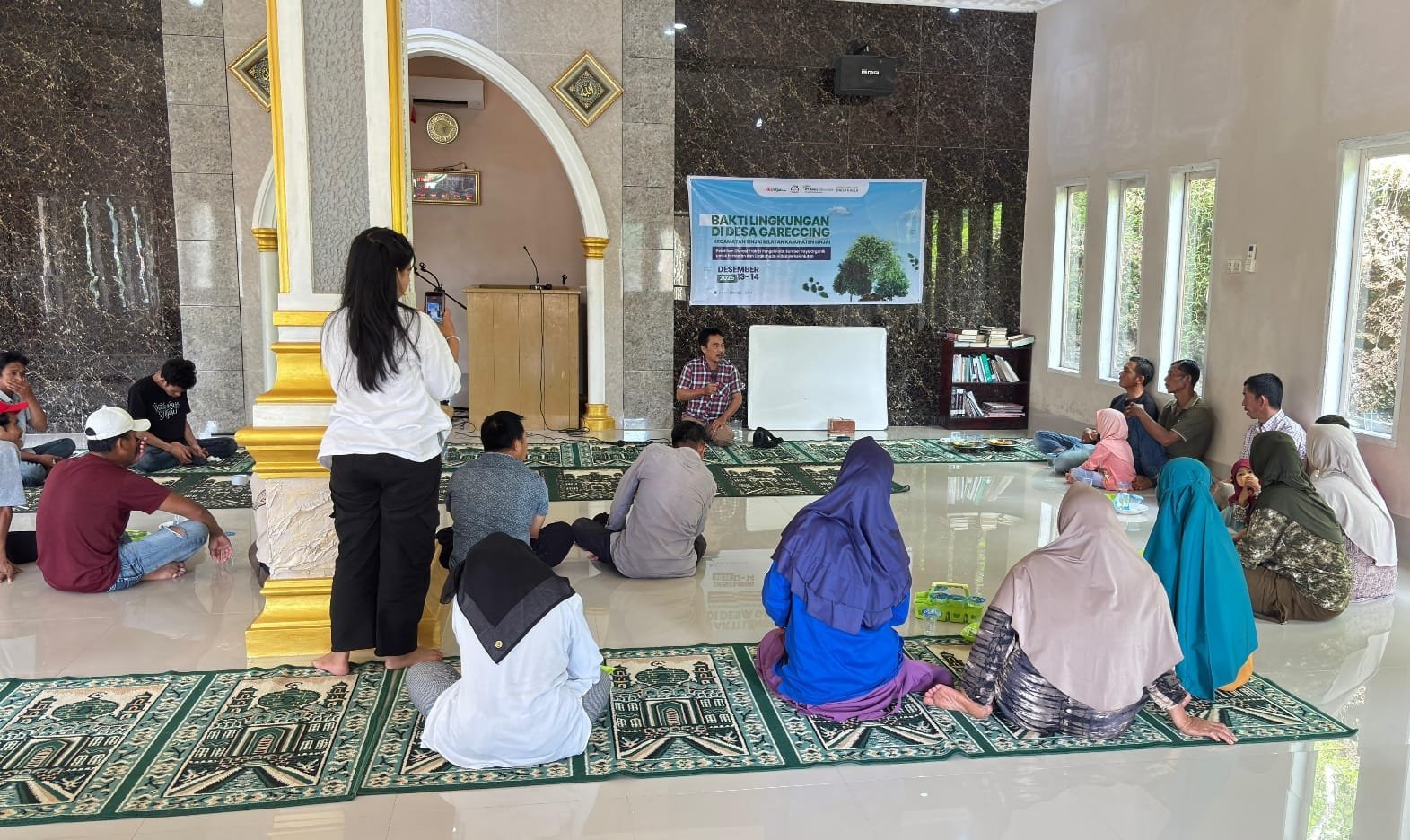 Nurhaji Bongkar Fakta Kualitas Tanah Penentu Panen, Petani Desa Gareccing Sadar Pentingnya Pupuk Organik