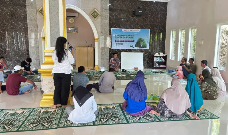 Nurhaji Bongkar Fakta Kualitas Tanah Penentu Panen, Petani Desa Gareccing Sadar Pentingnya Pupuk Organik