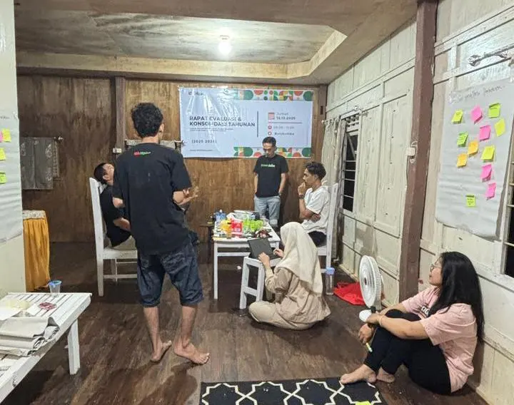 Rapat Evaluasi Tahunan, Intensi Klikhijau Perkuat Kinerja Tim untuk Lingkungan Lestari