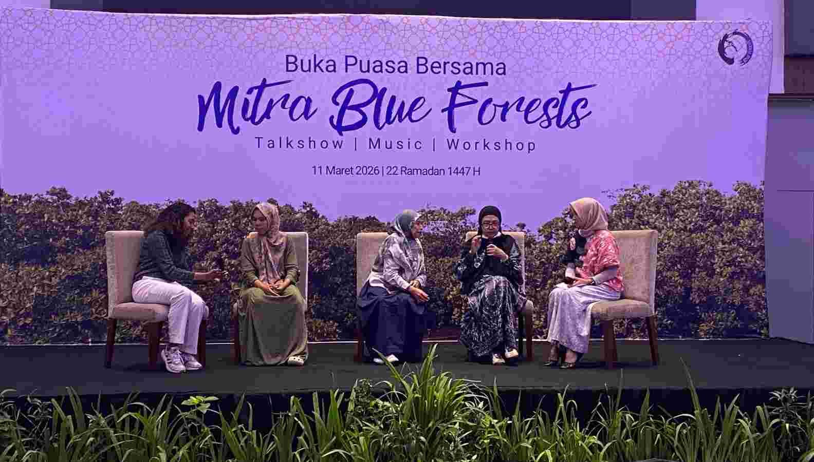 Blue Forest Bahas Peran Perempuan dan Mangrove Sambil Buka Puasa Bersama