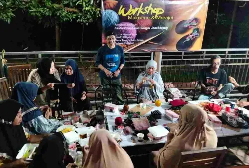 Workshop Makrame dan Merajut di Desa Taeng, Merawat Simpul dan Menenun Kebersamaan