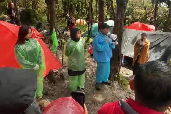 Atasi Pencemaran di Ketinggian, Fasilitas Sanitasi Hijau Kini Hadir di Pos 8 Bawakaraeng
