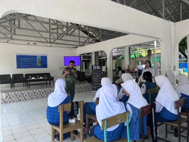 Kolaborasi BBKSDA Sulsel dan Klikhijau Gugah Daya Cinta Kehati Siswa SMP 8 Makassar