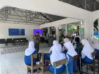 Kolaborasi BBKSDA Sulsel dan Klikhijau Gugah Daya Cinta Kehati Siswa SMP 8 Makassar