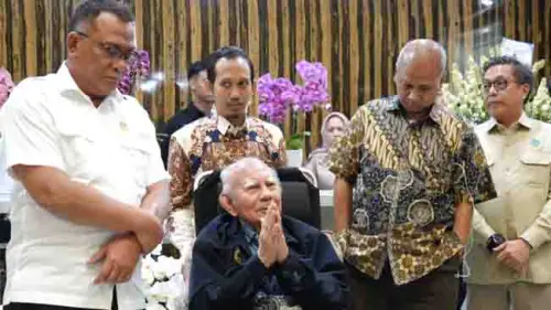 Peringati Hari Lingkungan Hidup Sedunia 2026, Prof. Emil Salim  Serukan Pembangunan Holistik