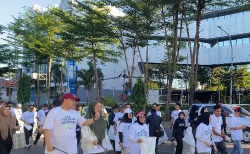 Kumpulkan 139 Kg Sampah dalam 1 Km, HLH di Makassar Jadi Bahan Evaluasi