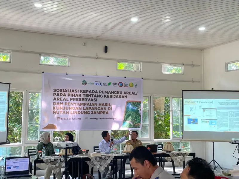 Kakatua Jambul Kuning Terlihat Lagi di Hutan Jampea, Sinyal Penting Perlindungan Ekosistem Selayar
