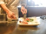 Mengurangi Emisi Karbon Bisa Dimulai dari Dapur dan Meja Makan