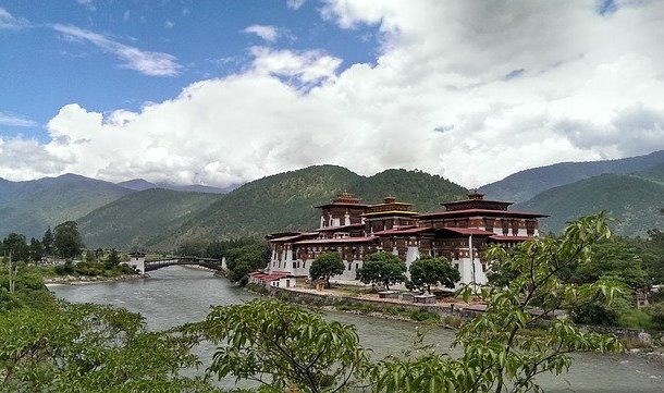 Bhutan, Negara Pertama yang Dinyatakan Bebas Emisi Karbon di Dunia