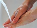 Mengurai Manfaat Cuci Tangan dan Tips Agar Tetap Hemat Air