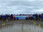 Opab Gempa, Mitra Hijau Asia dan Puluhan Komunitas Tanam Mangrove di Pesisir Takalar