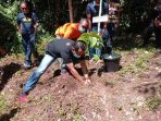 Berulang Tahun ke-31, Perumda Tirta Komodo Tanam Pohon di Manggarai  