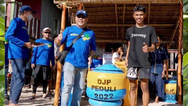 Mengintip Aksi Lingkungan Kanwil DJP Sulselbartra di Pulau Samalona